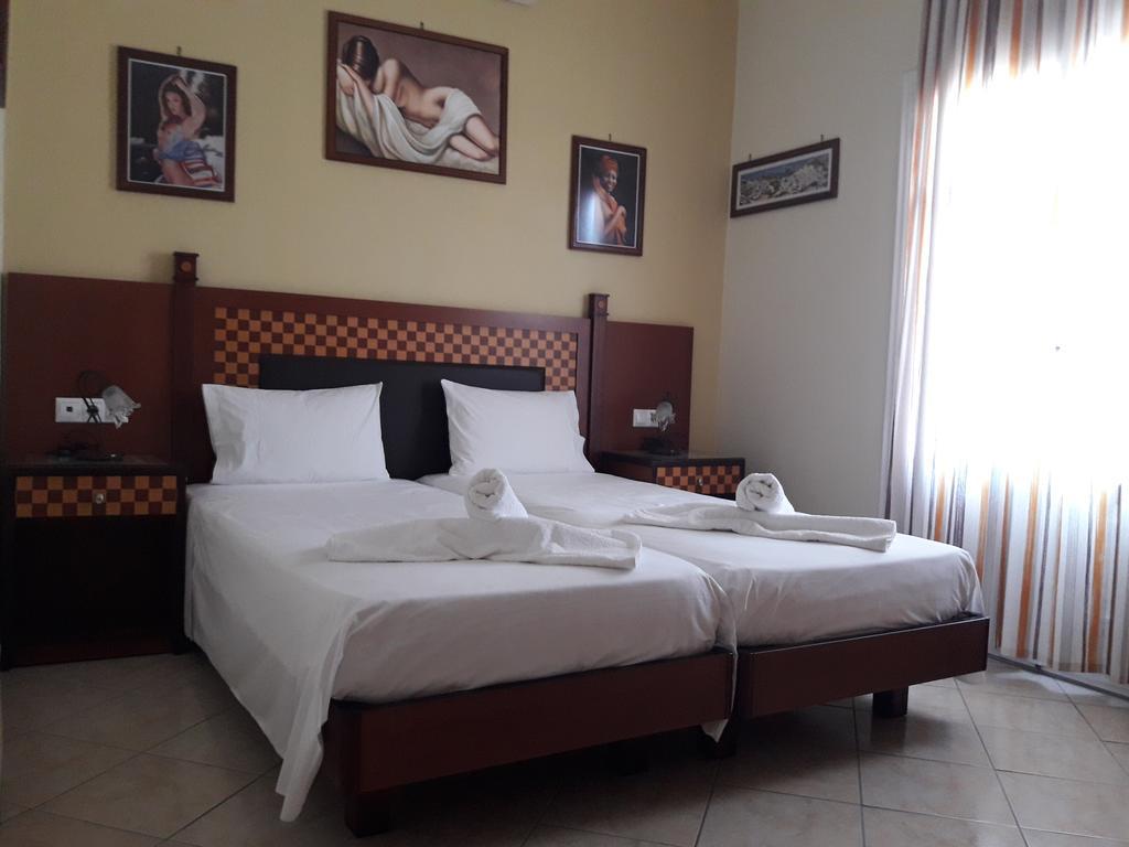 Parthenon Hotel Chora  Ngoại thất bức ảnh