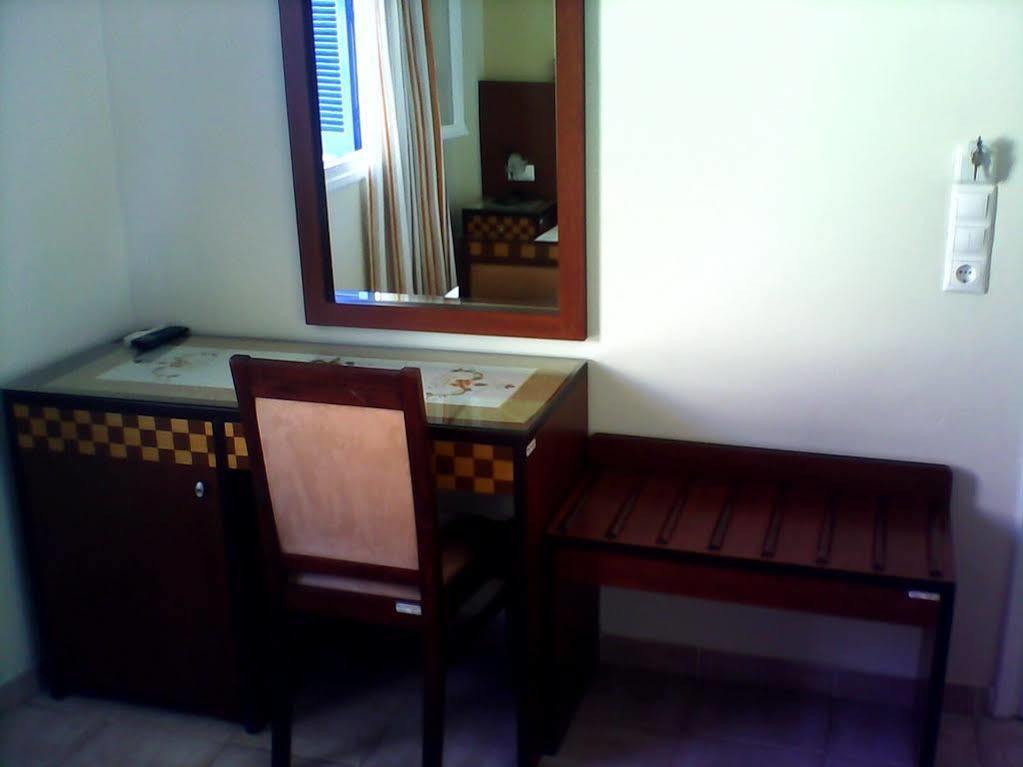 Parthenon Hotel Chora  Ngoại thất bức ảnh
