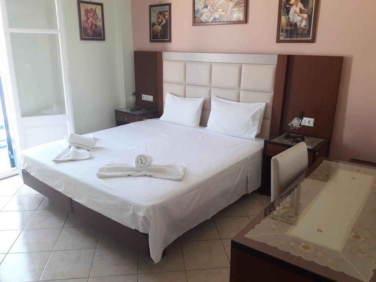 Parthenon Hotel Chora  Ngoại thất bức ảnh